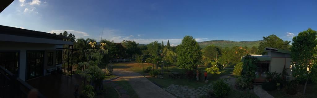 ซันสไมล์เฮาส์ Villa วังน้ำเขียว ภายนอก รูปภาพ